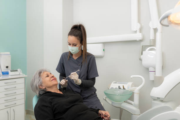 Best Orthodontic Emergency Dentist in Van Vleck, TX
